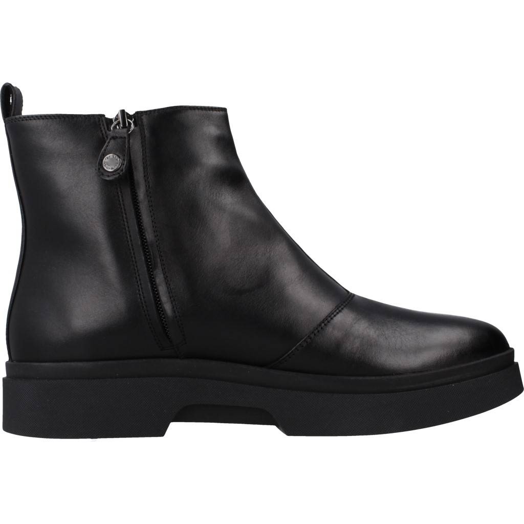 GEOX D MYLUSE en color NEGRO (4)