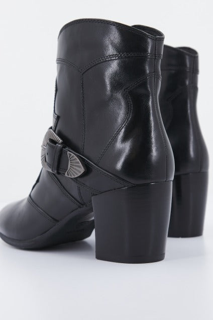 GEOX D NEW LUCINDA en color NEGRO (3)