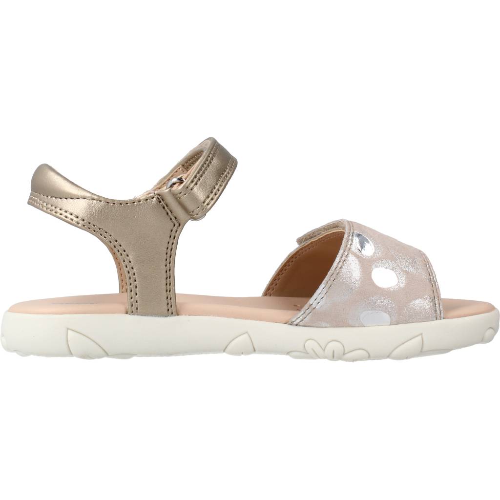 GEOX J SANDAL HAITI GIRL en color ORO (4)