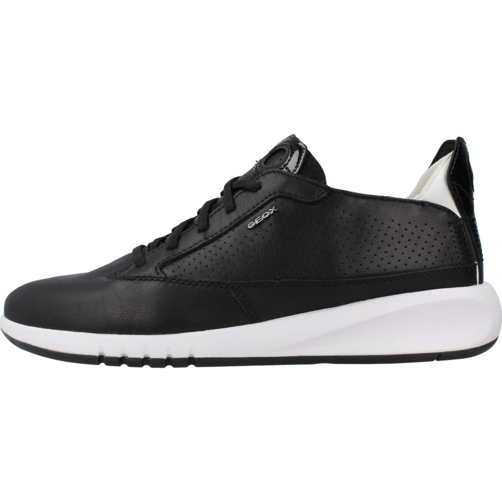 GEOX D AERANTIS A en color NEGRO (2)
