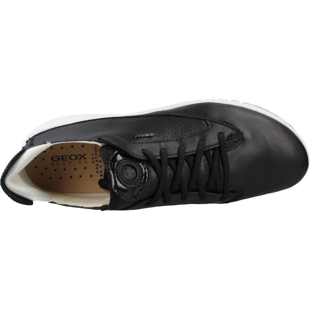 GEOX D AERANTIS A en color NEGRO (7)