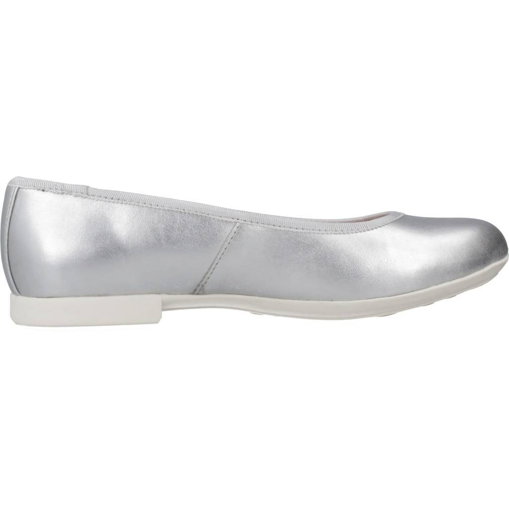 GEOX J PLIE' D en color PLATA (5)