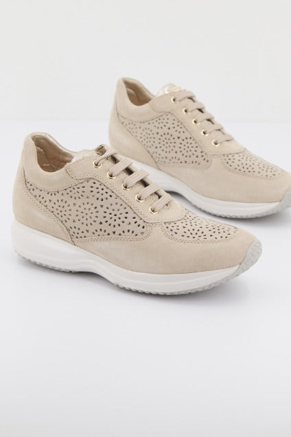 GEOX D HAPPY A en color MARRON CLARO (1)