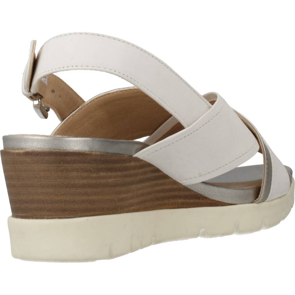 GEOX D MARYKARMEN P. B en color BLANCO (4)