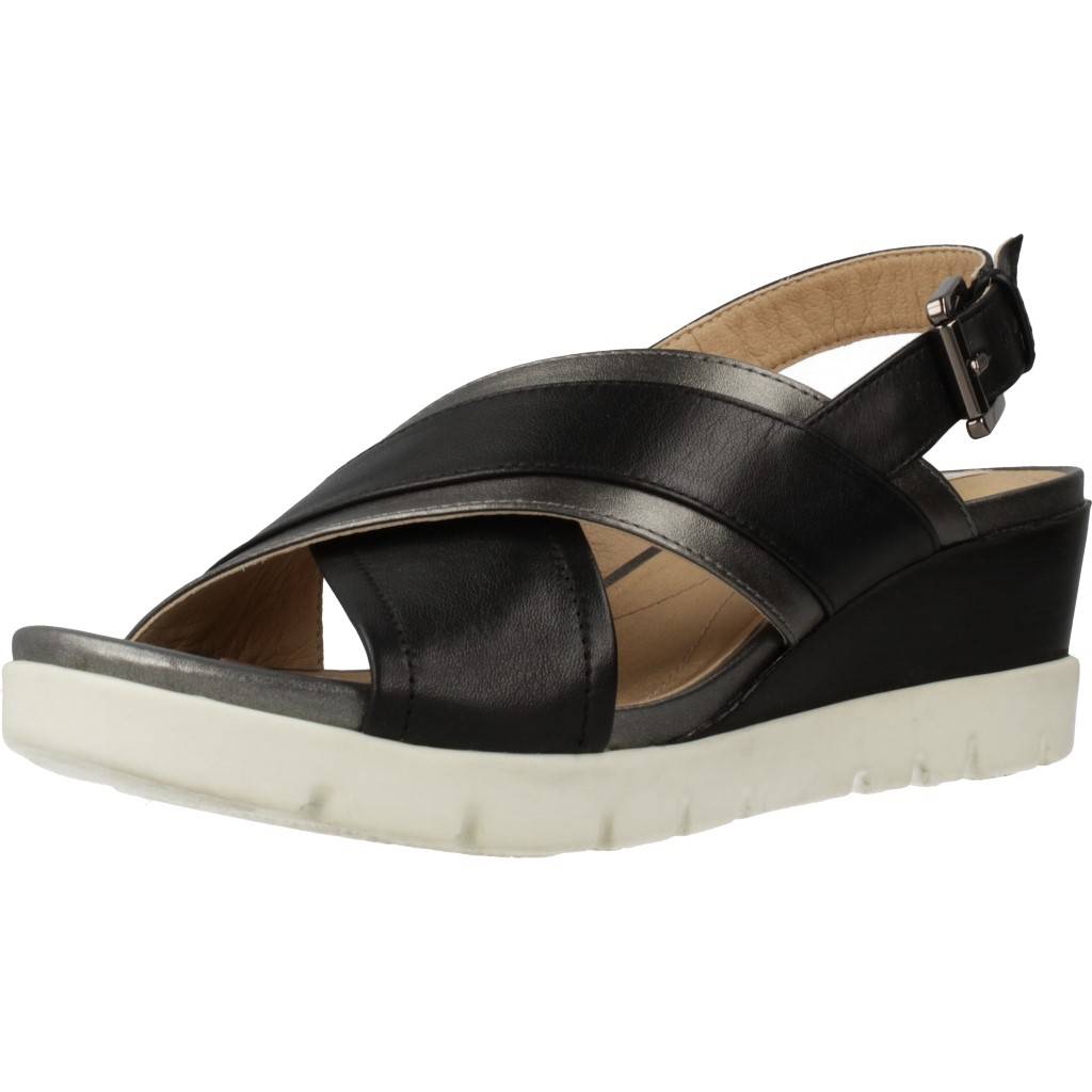 GEOX D MARYKARMEN P. B en color NEGRO (2)