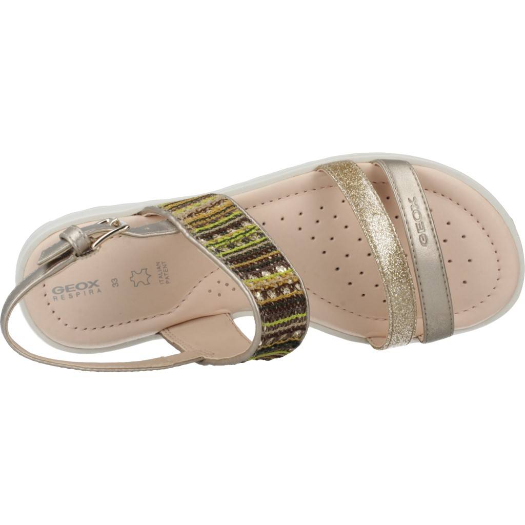 GEOX J SANDAL CORALIE GIR en color ORO (7)