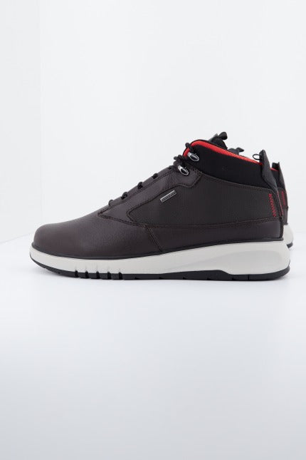 GEOX U AERANTIS X B ABX en color MARRON (2)