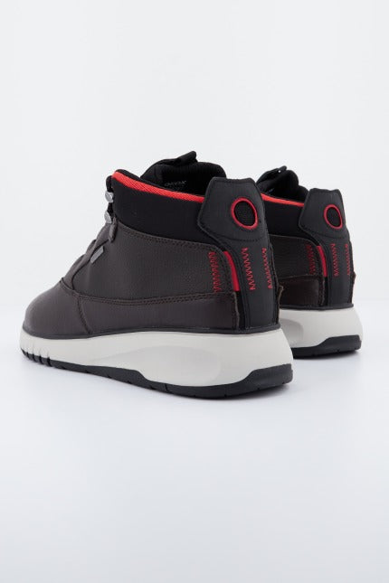 GEOX U AERANTIS X B ABX en color MARRON (4)