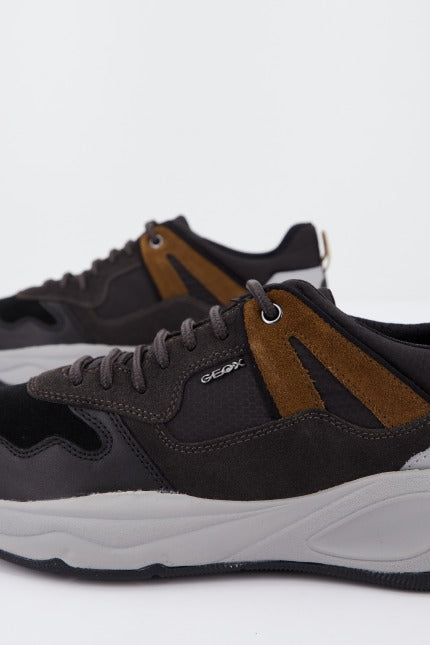 GEOX U TORTONA A en color MARRON (4)