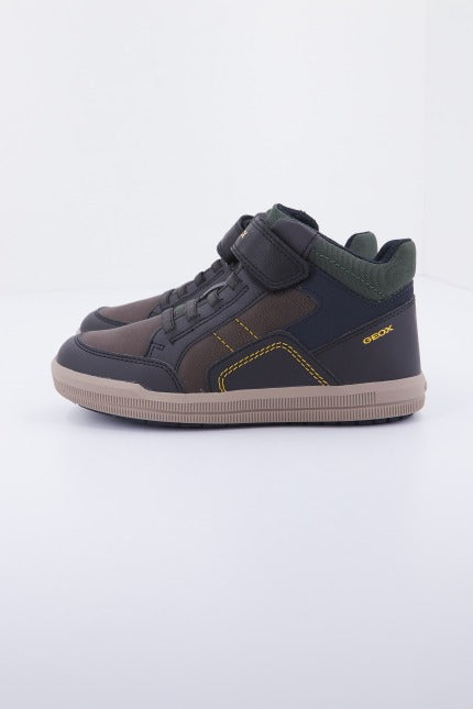 GEOX J ARZACH BOY en color MARRON (1)