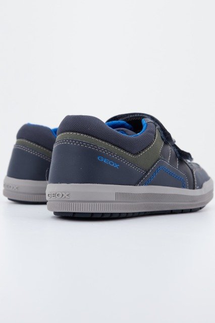 GEOX J ARZACH BOY en color AZUL (4)