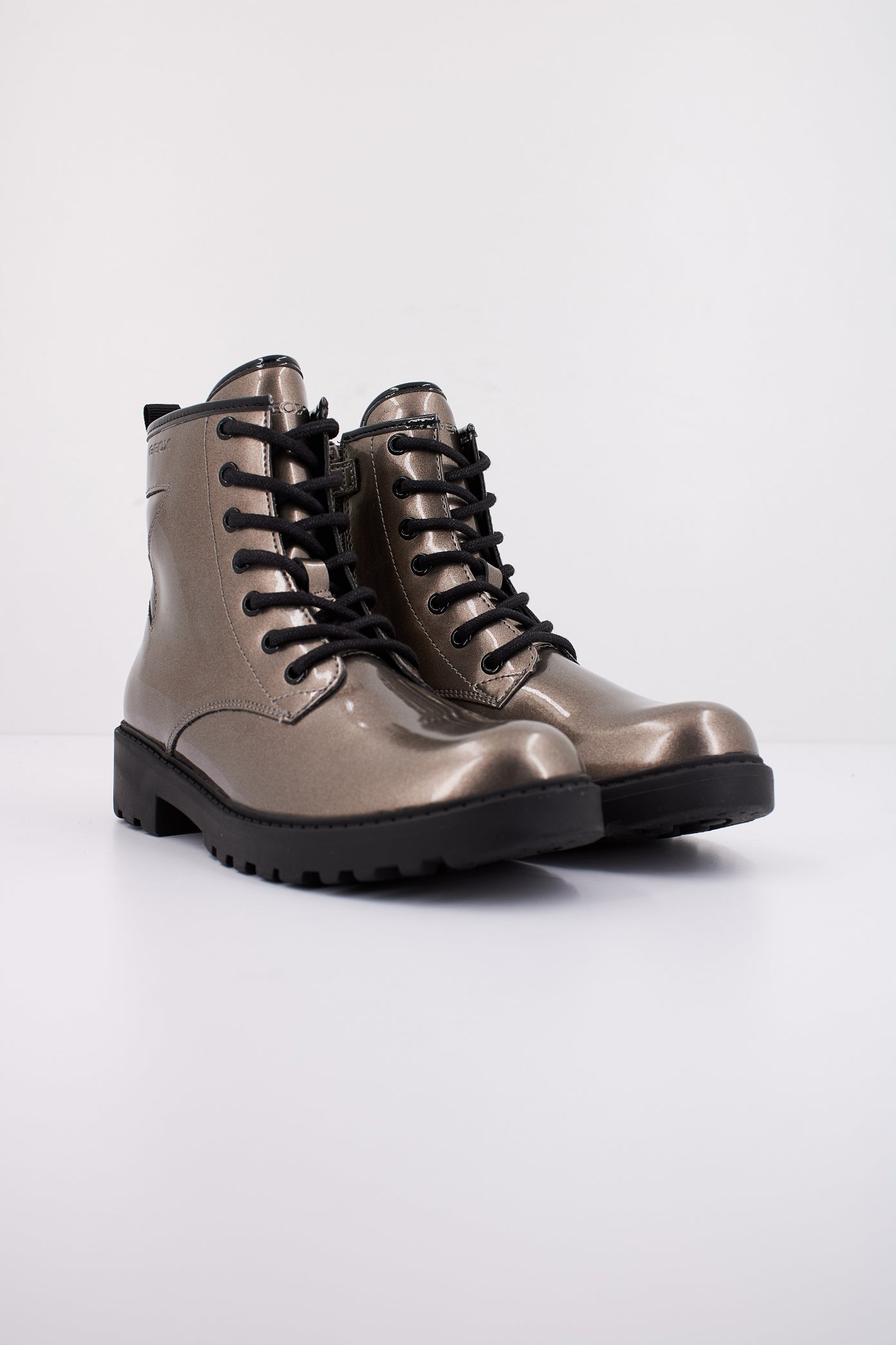 GEOX J CASEY GIRL en color BRONCE (2)