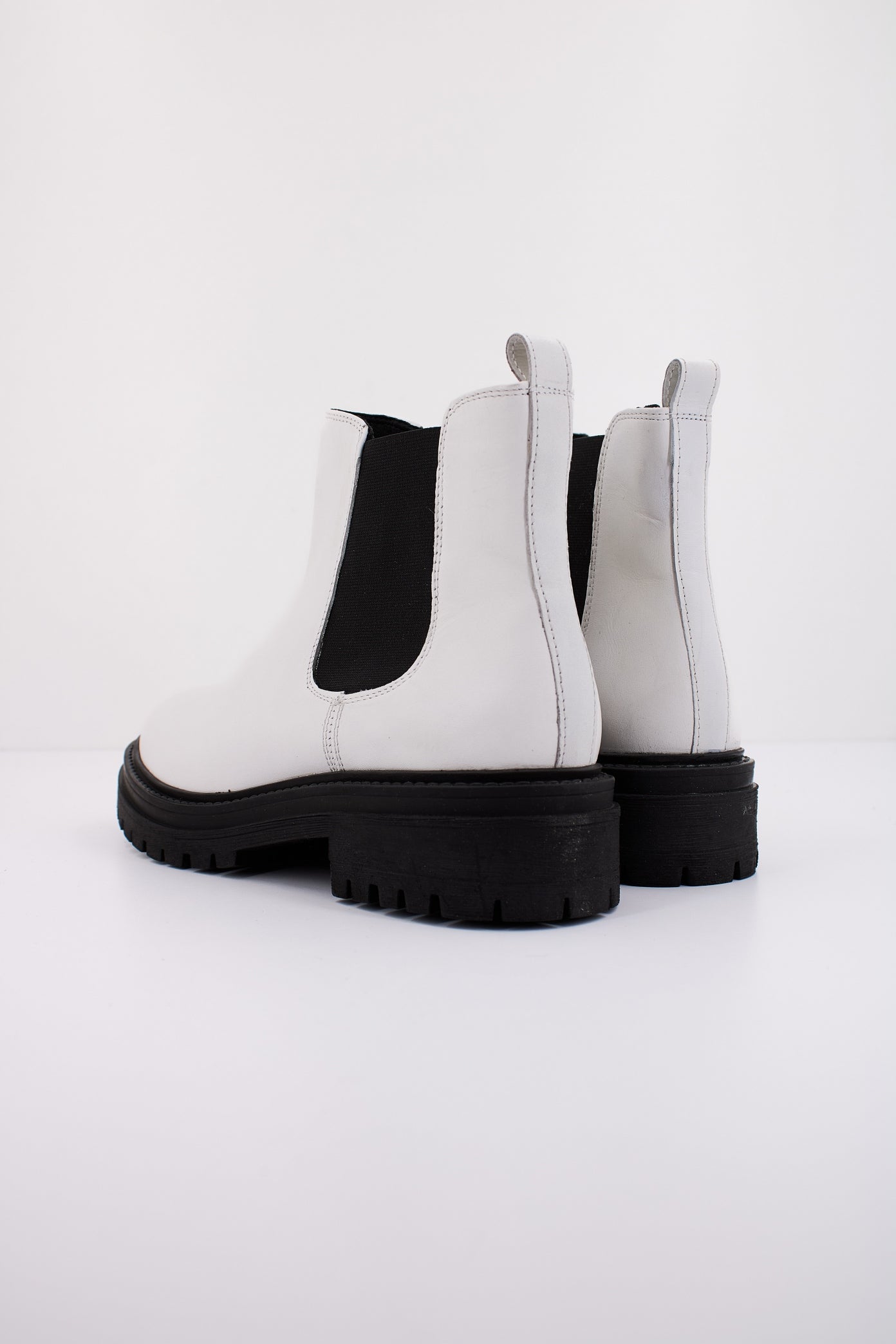 GEOX D IRIDEA en color BLANCO (4)