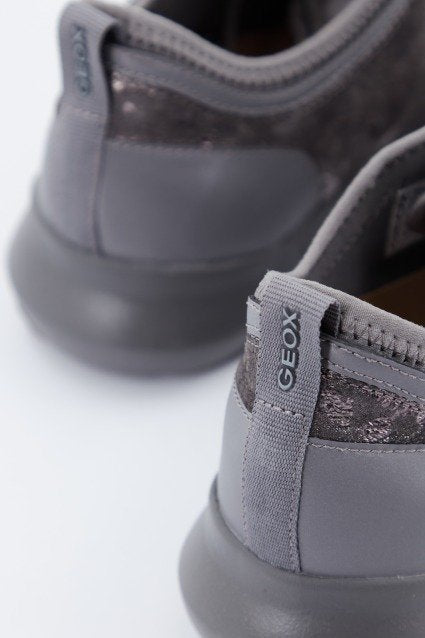 GEOX D NEBULA X A en color GRIS (4)