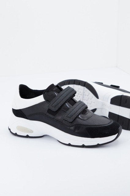 GEOX D ALHOUR B en color NEGRO (1)