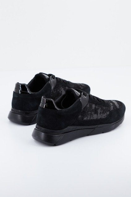 GEOX D HIVER en color NEGRO (3)