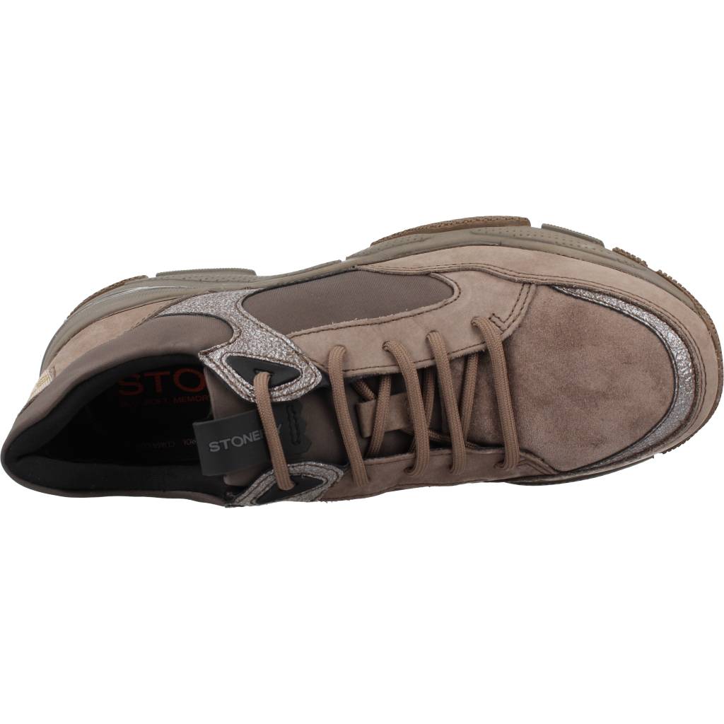 STONEFLY FUTURA en color MARRON (7)
