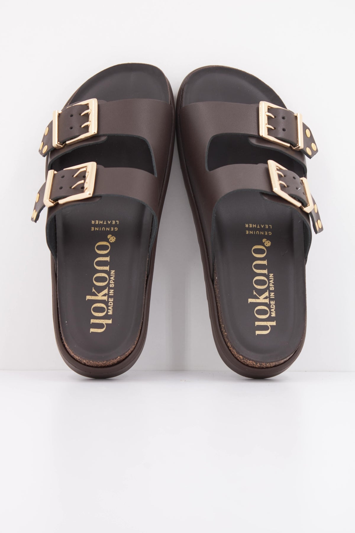YOKONO SANDALIA TUNEZ en color MARRON (3)