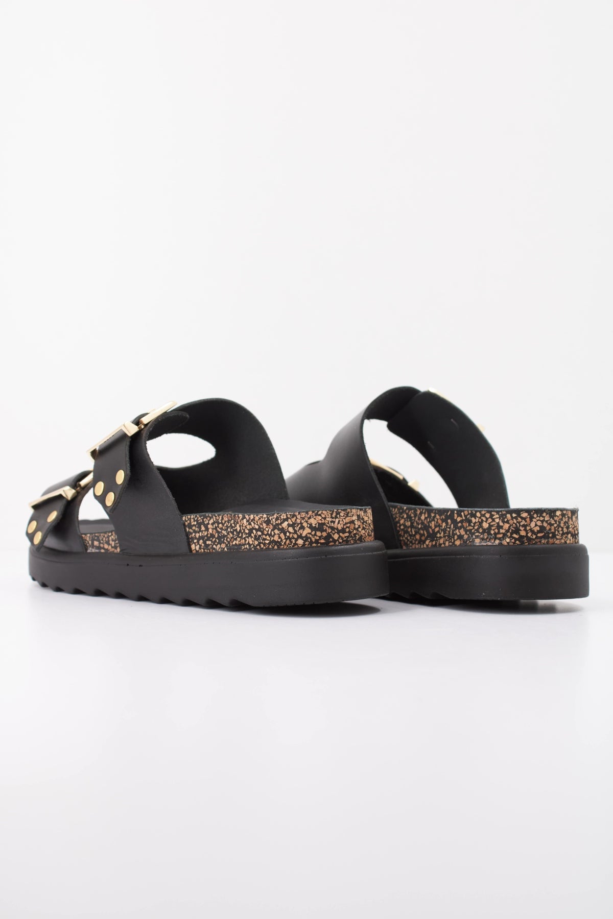 YOKONO SANDALIA TUNEZ en color NEGRO (4)