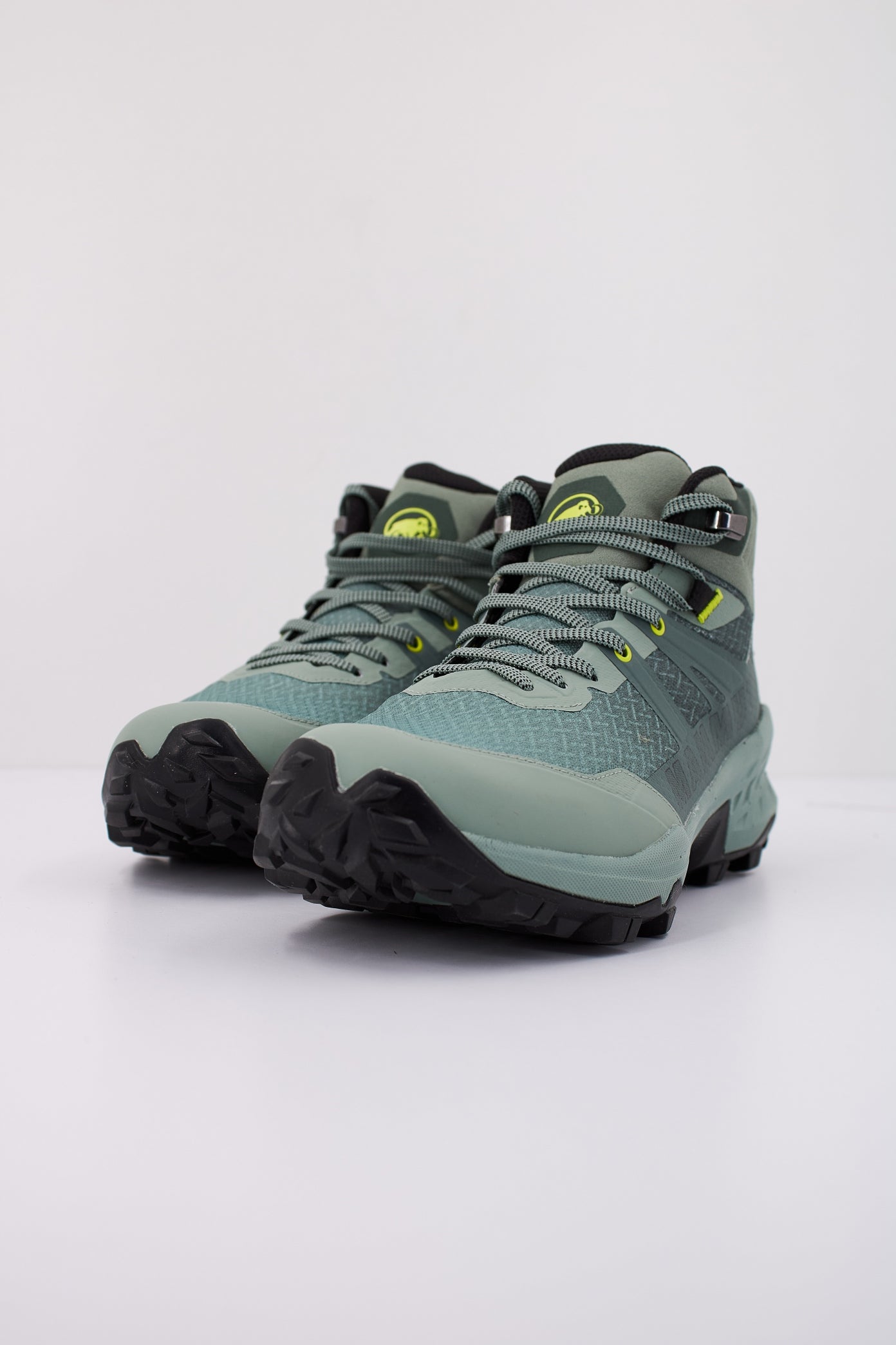 MAMMUT SERTIG II MID GTX en color VERDE (2)