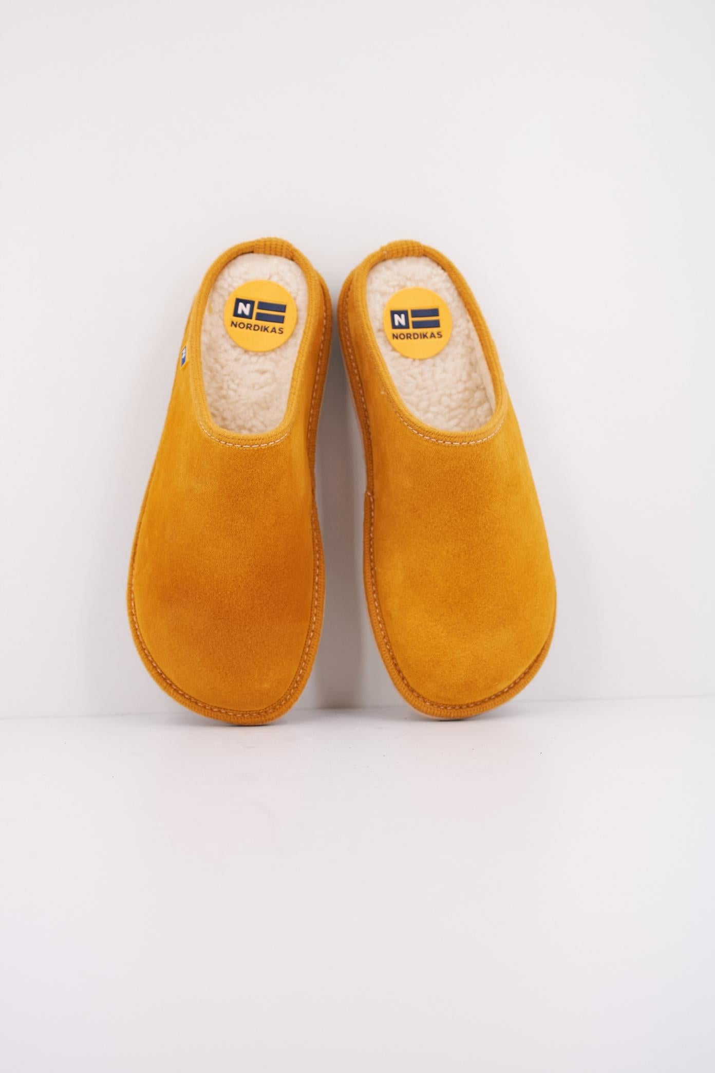 NORDIKAS DUX en color AMARILLO (3)