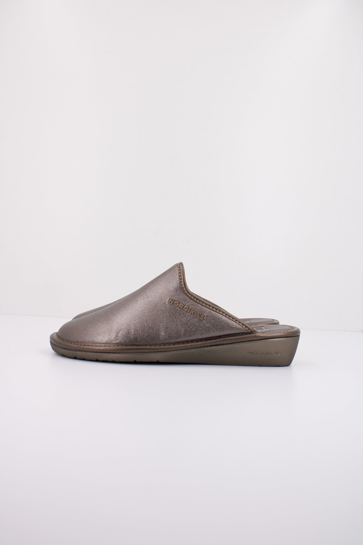 Zapatillas Hogar Nordikas online en Zacaris