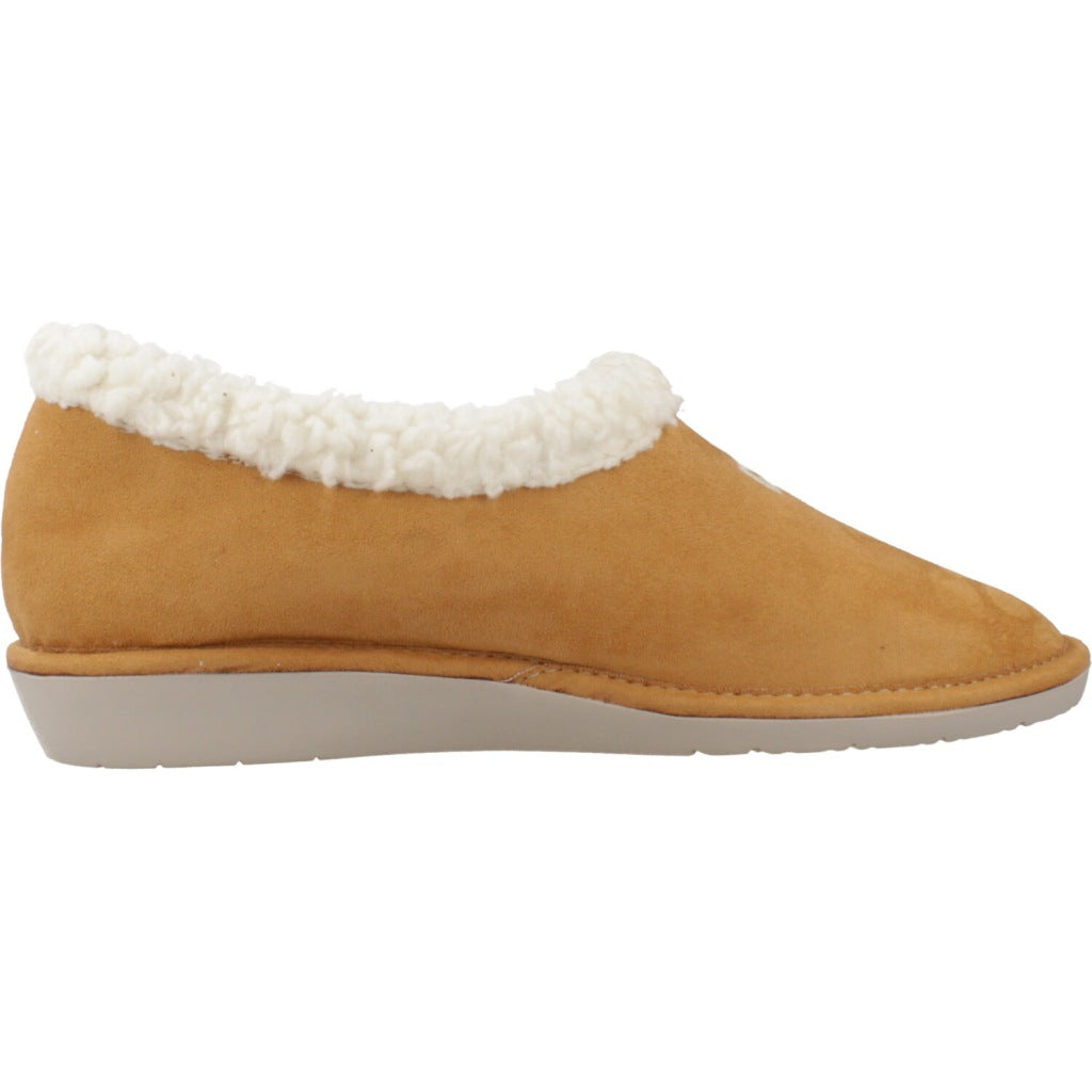 NORDIKAS MICROSUEDE en color MARRON CLARO (4)