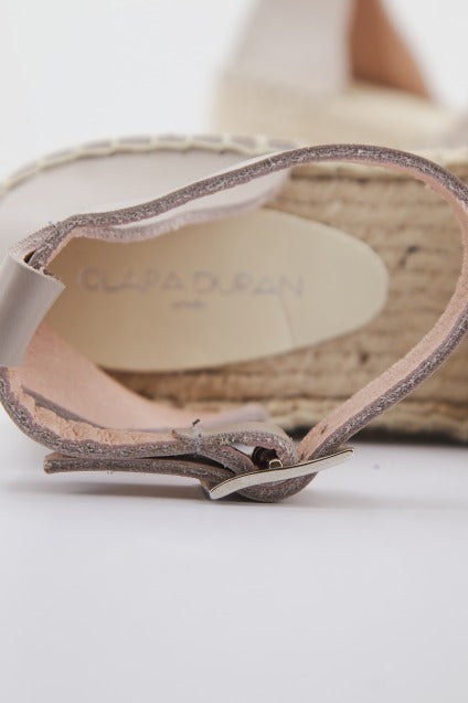 CLARA DURAN CD en color BEIS (4)