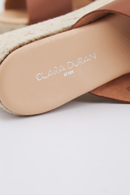 CLARA DURAN PLATAFPCD en color MARRON (4)
