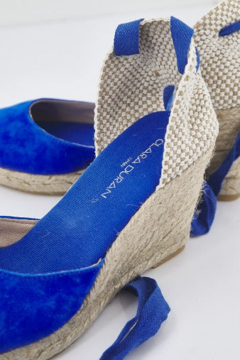 CLARA DURAN VALENANTCD en color AZUL (2)