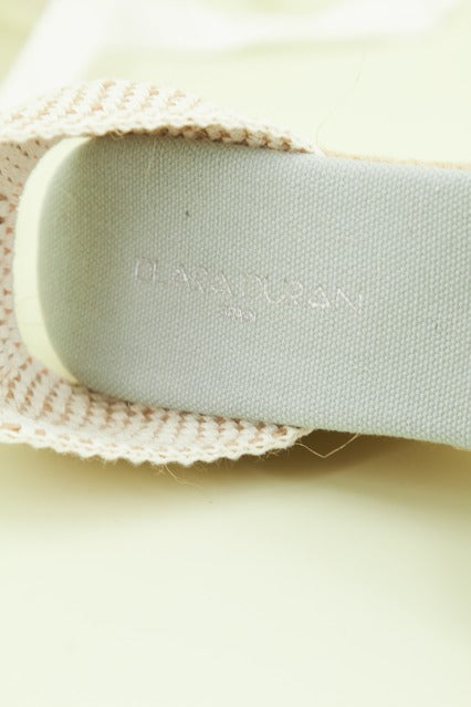 CLARA DURAN VALENSERCD en color BLANCO (4)