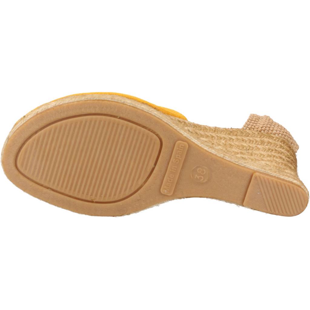 CLARA DURAN VALENSERCD en color AMARILLO (6)