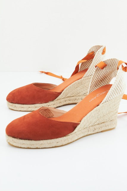 CLARA DURAN VALENANTCD en color NARANJA (2)