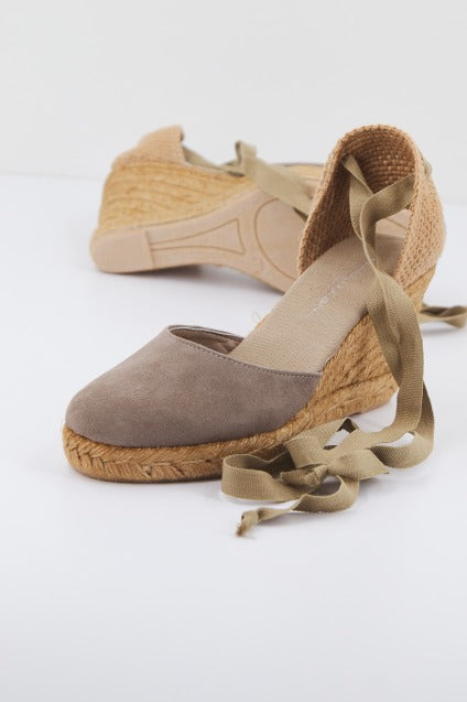 CLARA DURAN VALENANTCD en color GRIS (3)