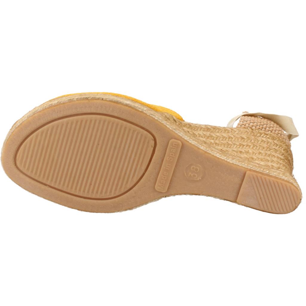 CLARA DURAN VALENSERCD en color AMARILLO (6)