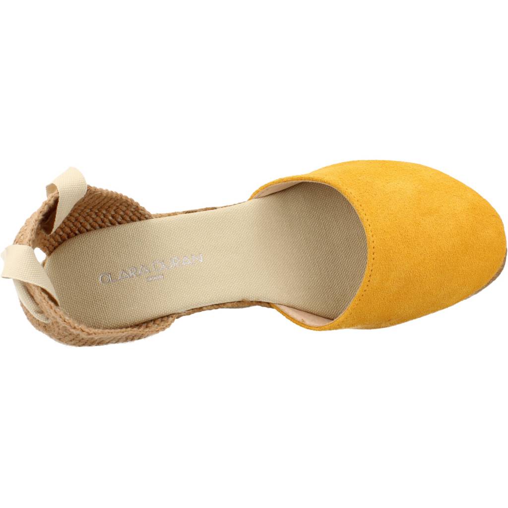 CLARA DURAN VALENSERCD en color AMARILLO (7)