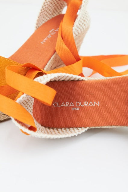 CLARA DURAN VALENSERCD en color NARANJA (4)