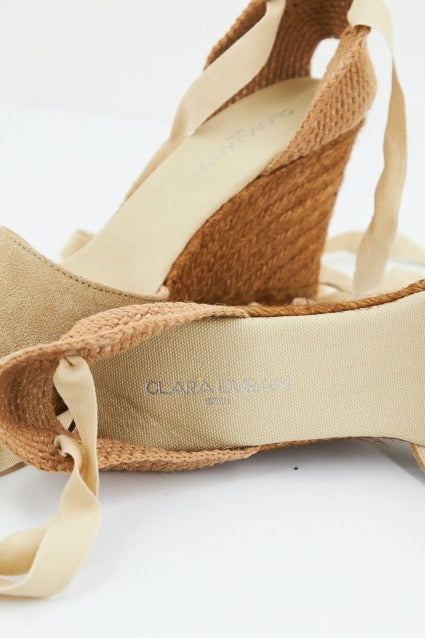 CLARA DURAN VALENCUNCD en color BEIS (4)
