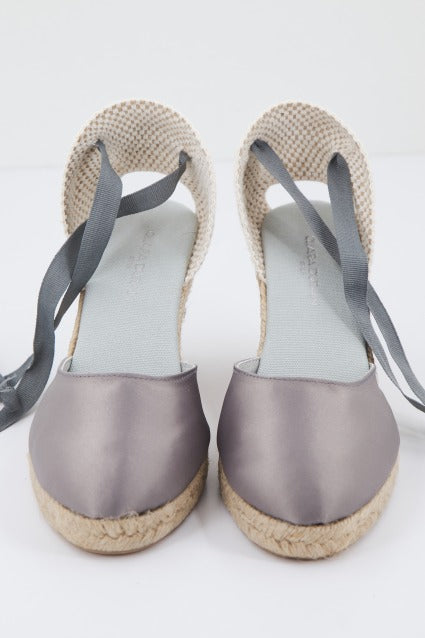 CLARA DURAN VALRASCD en color GRIS (1)