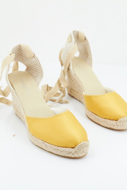 CLARA DURAN VALENRASCD en color ORO (1)