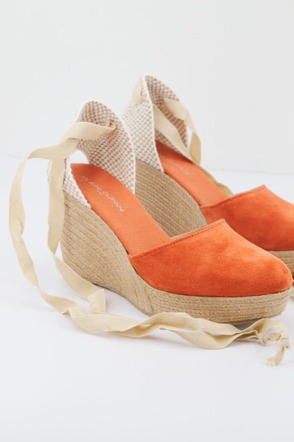 CLARA DURAN PLATROMA en color NARANJA (3)