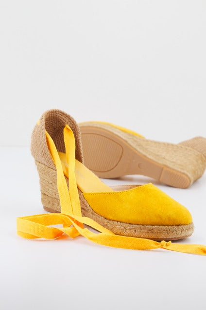 CLARA DURAN VALANTCD en color AMARILLO (3)