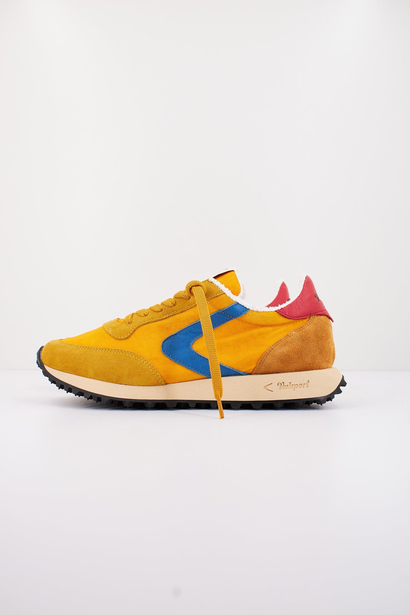 VALSPORT START HERITAGE en color AMARILLO (1)
