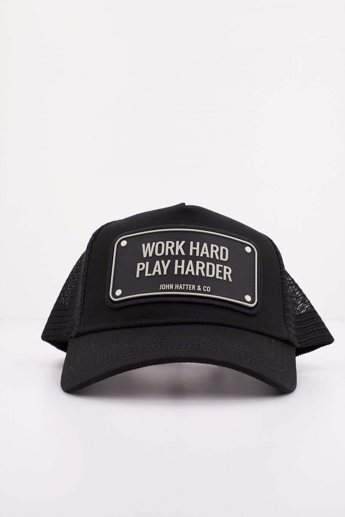 JOHN HATTER CO WORK HARD PLAY HARDER en color NEGRO (1)