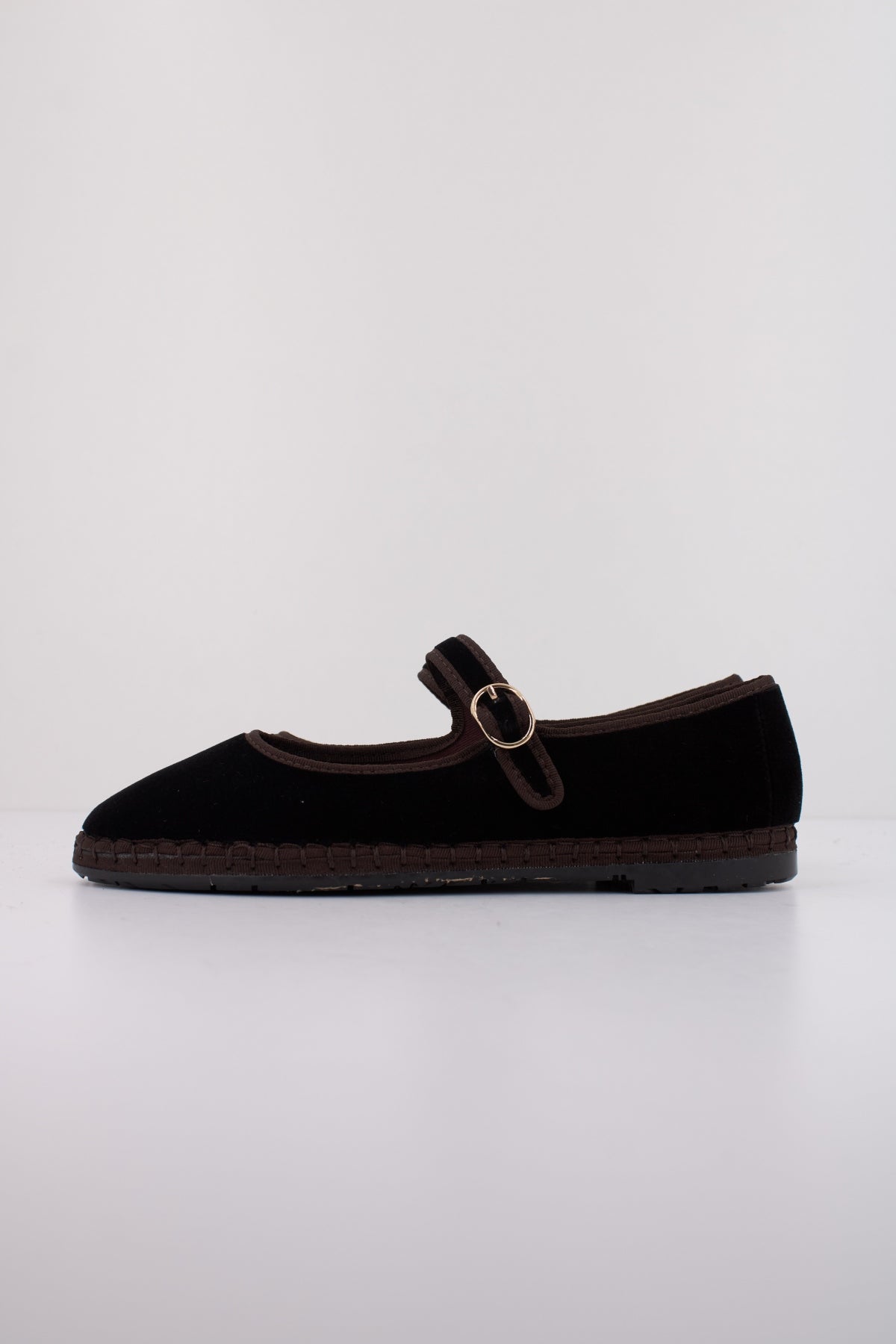 FLABELUS SETHE en color NEGRO (1)