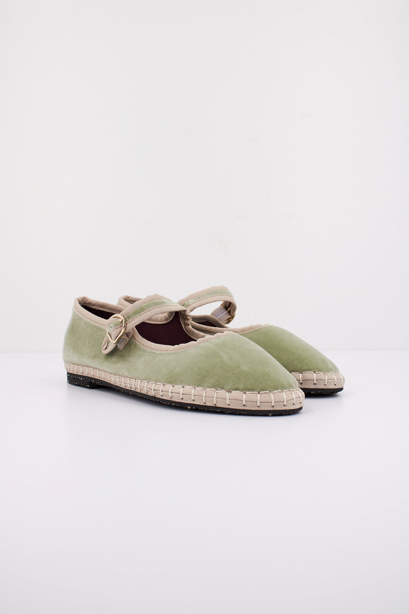 FLABELUS UTA en color VERDE (2)