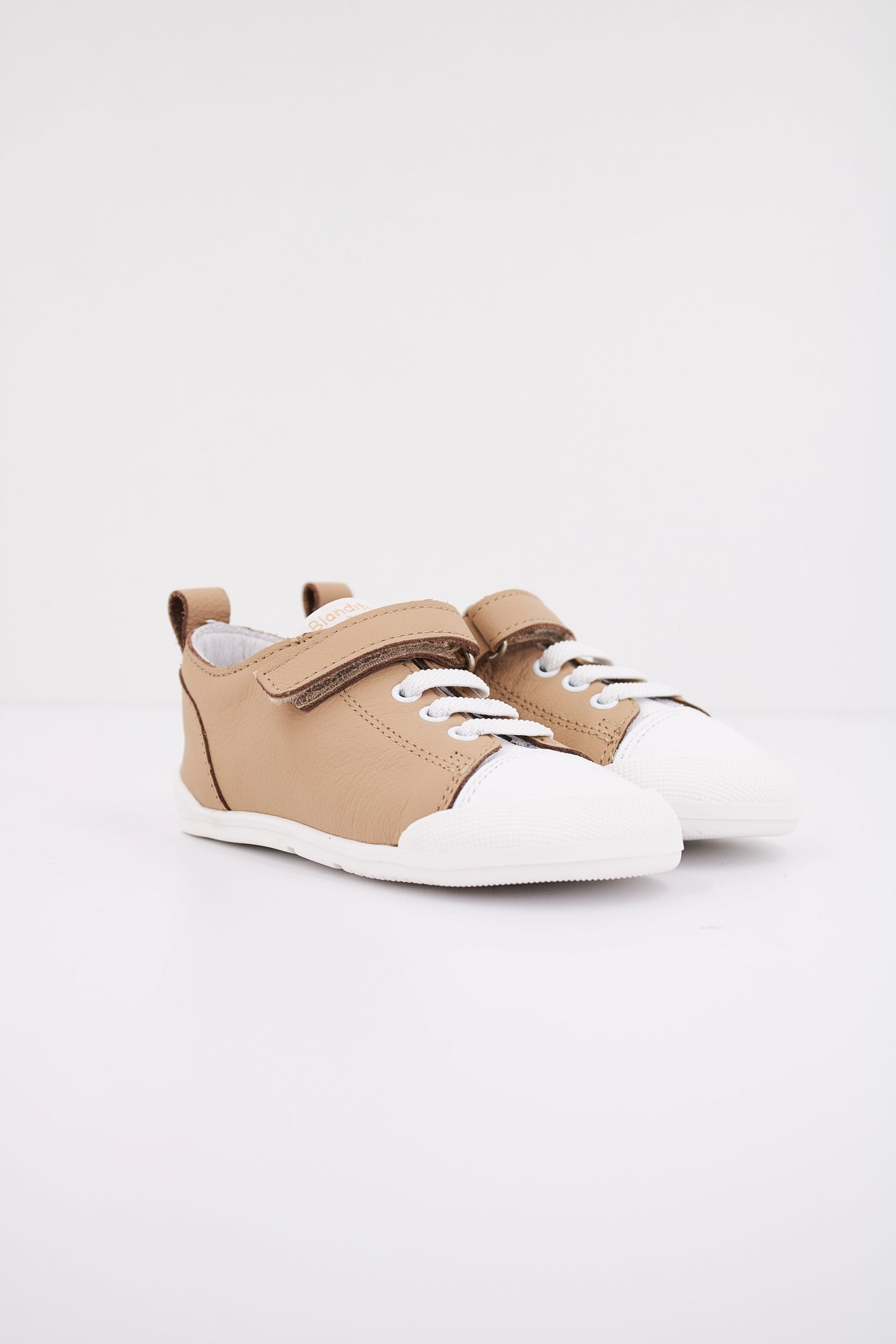 BLANDITOS ARIELBD en color MARRON (2)
