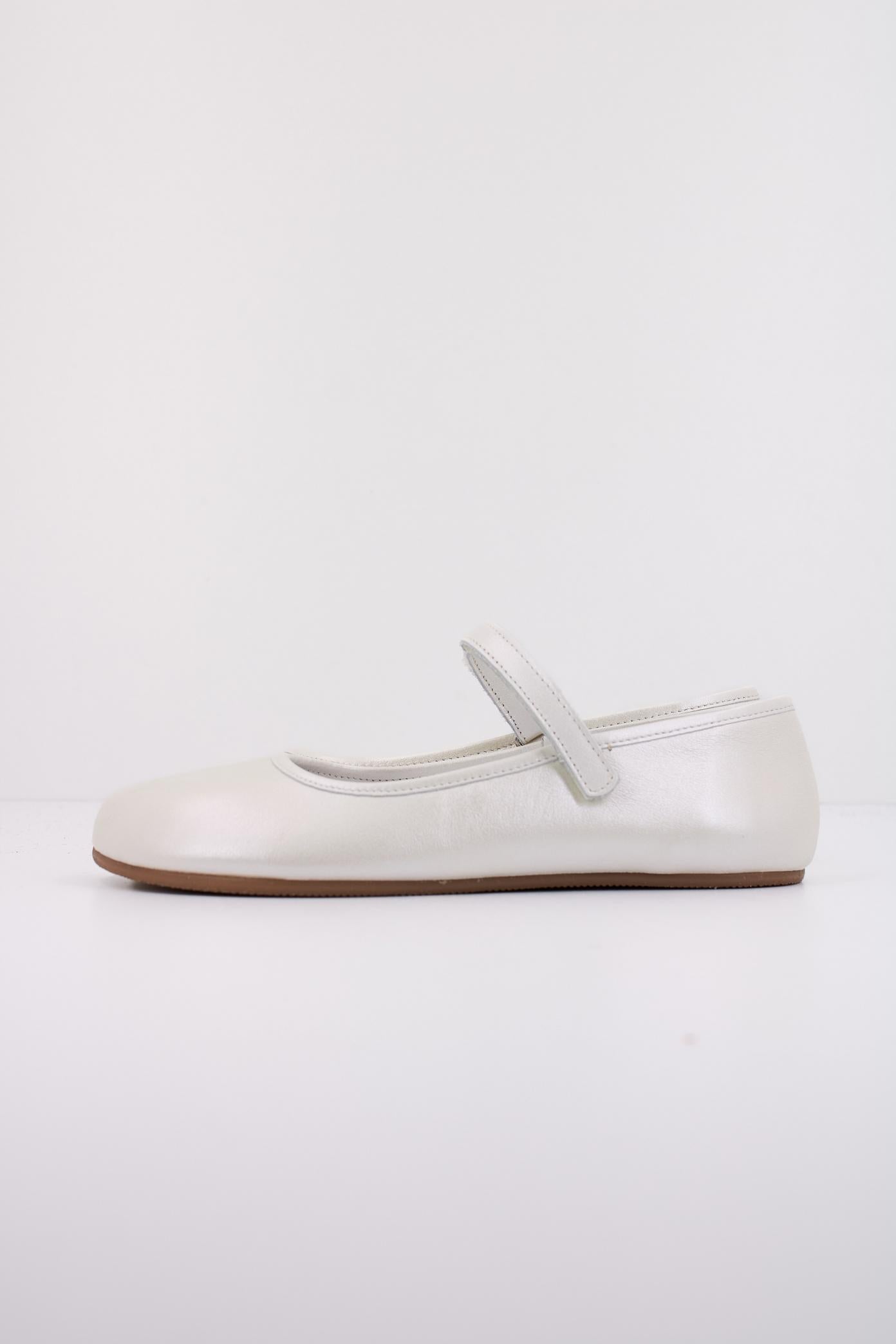 BLANDITOS BALLETBD en color BLANCO (1)