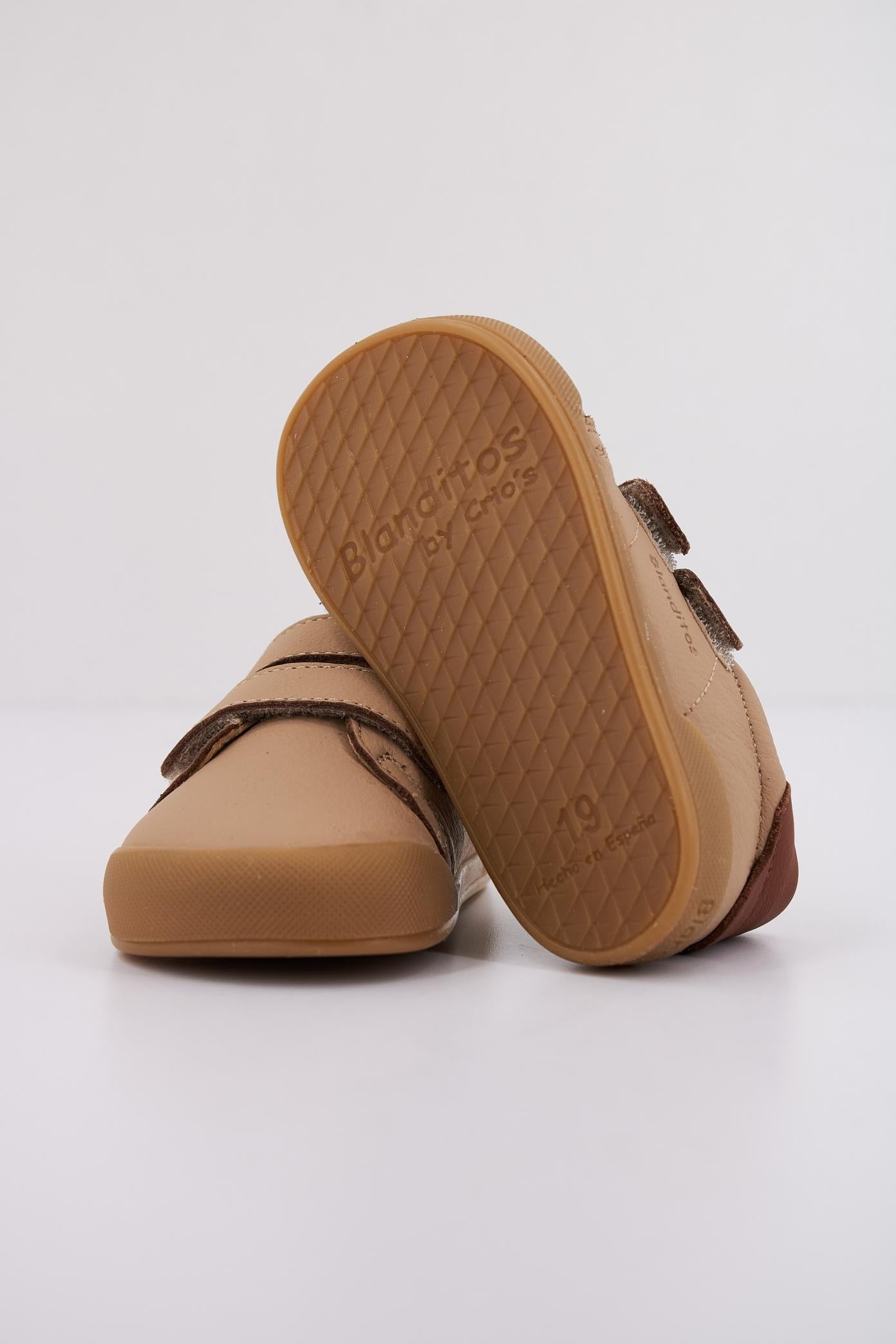 BLANDITOS LONDRESBD BOY en color MARRON (5)