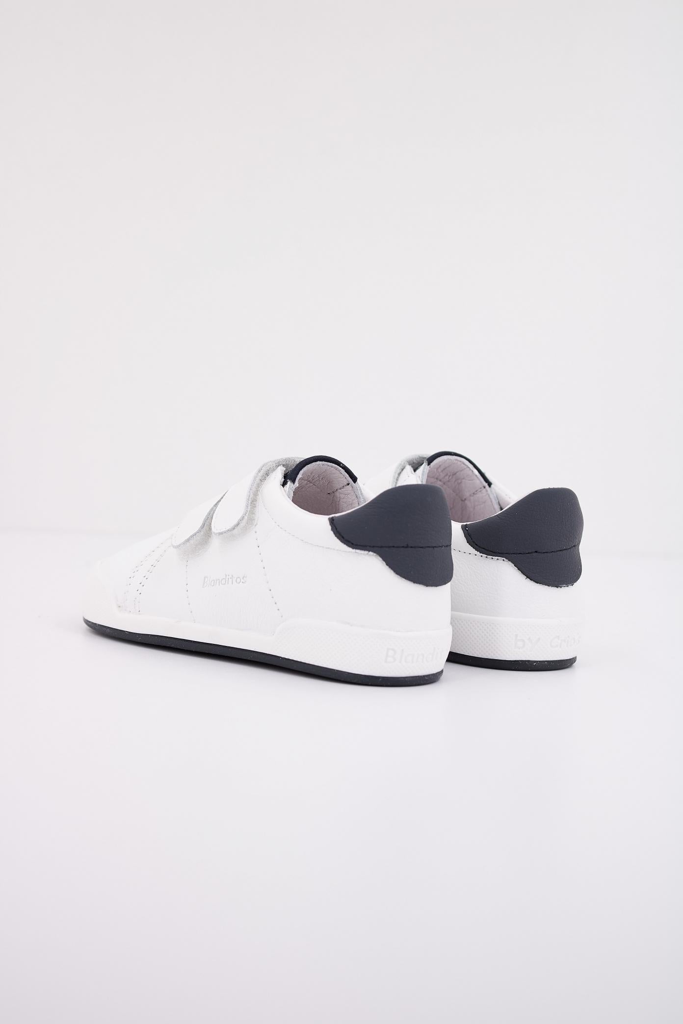 BLANDITOS LONDRESBD BOY en color BLANCO (4)